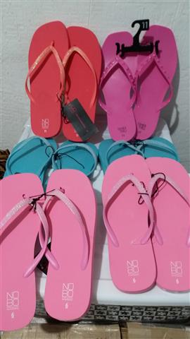 $70 : Sandalias Tallas 6,9,10, image 1