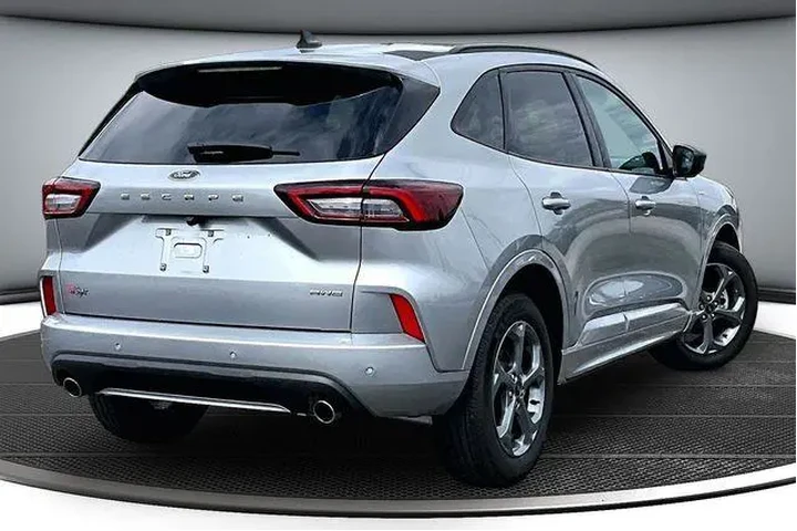 $27000 : Ford Escape 2024 AWD ST-Line image 6