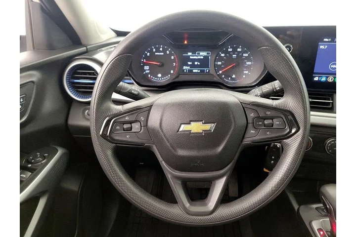 $20998 : Chevrolet Trax 2024 LS 4dr C image 10