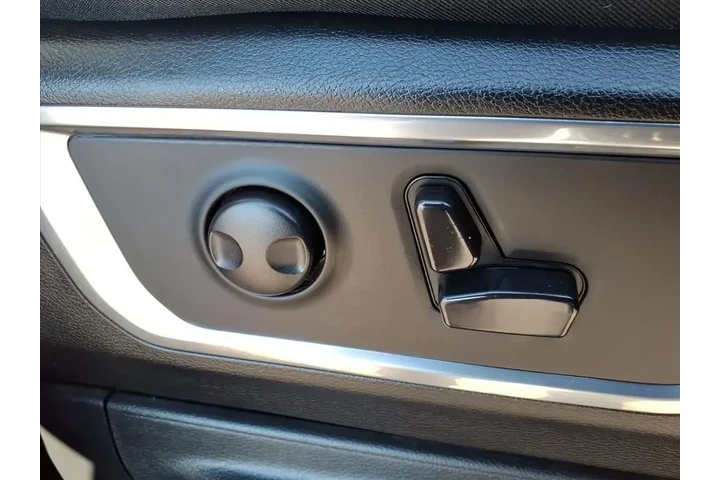 $39857 : Ram 1500 2025 4x4 Laramie 4d image 9