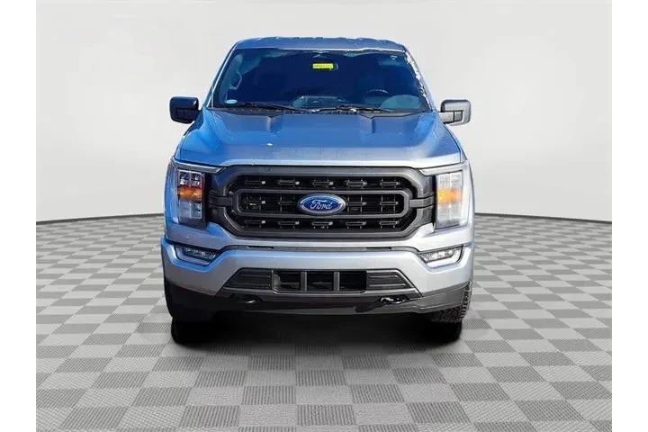 $39563 : Ford F-150 2023 4x4 XLT 4dr image 8