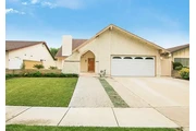 Albert Ave, Cerritos, CA 90703 en Los Angeles