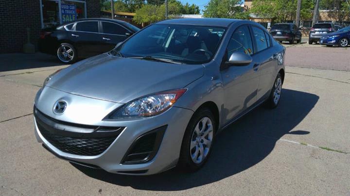 $7999 : 2011 MAZDA3 i Sport image 4