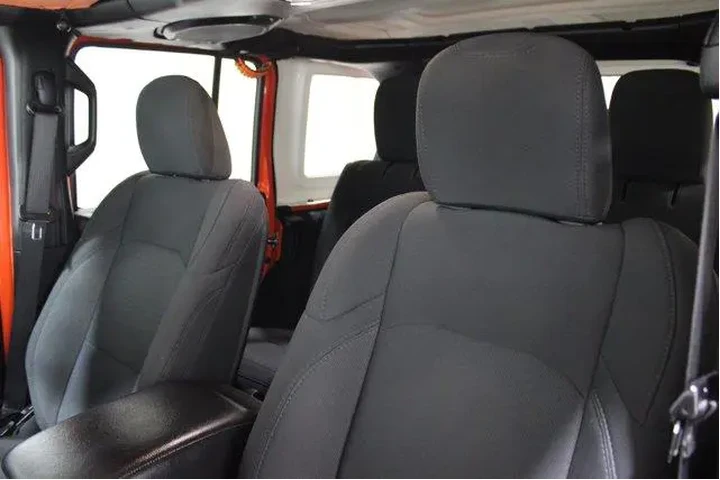 $31972 : Jeep Wrangler Unlimited 2019 image 5