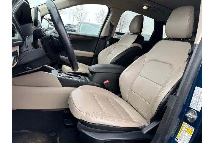 $17900 : Ford Escape 2020 AWD Titaniu image 9