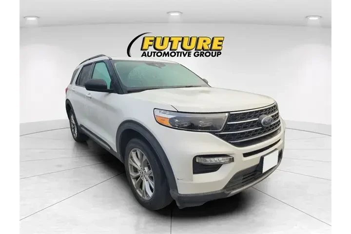 $27997 : Ford Explorer 2021 AWD XLT 4 image 1