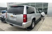 $17950 : Chevrolet Suburban 2014 4x4 thumbnail