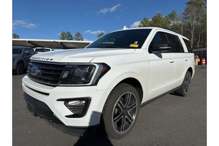 $33939 : Ford Expedition 2019 4x4 Lim image 1