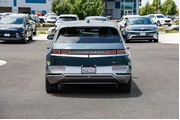 $29699 : Hyundai IONIQ 5 2023 AWD Lim thumbnail