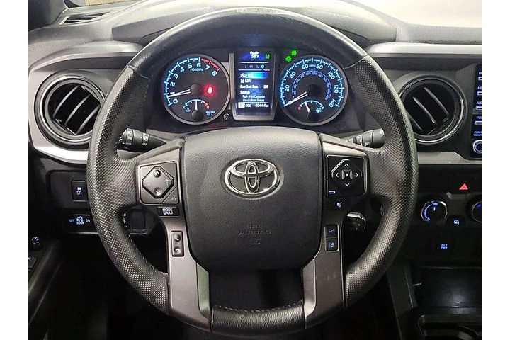 $39998 : Toyota Tacoma 2023 4x4 TRD S image 10