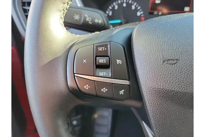 $20776 : Ford Escape 2022 SE 4dr SUV image 5