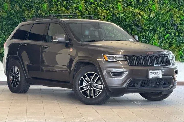 $26505 : Jeep Grand Cherokee 2021 4x4 image 2