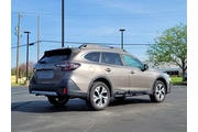 $24295 : Subaru Outback 2022 AWD Limi thumbnail