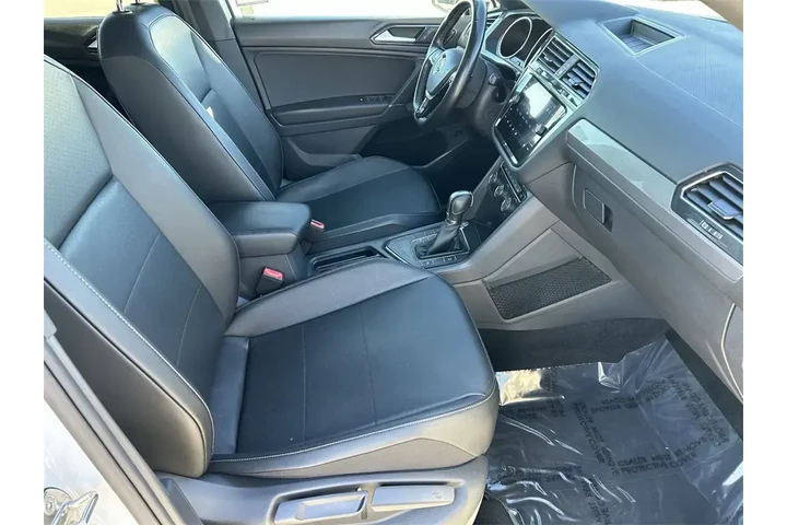 $14052 : Volkswagen Tiguan 2018 2.0T image 9