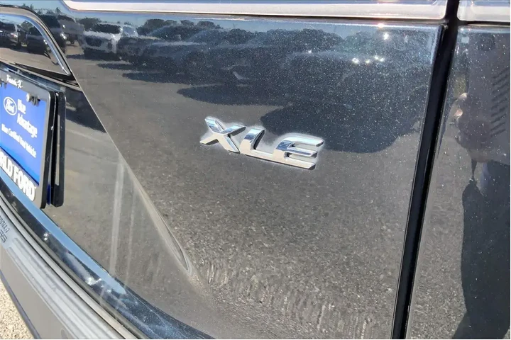 $23989 : Toyota Corolla Cross 2022 XL image 9