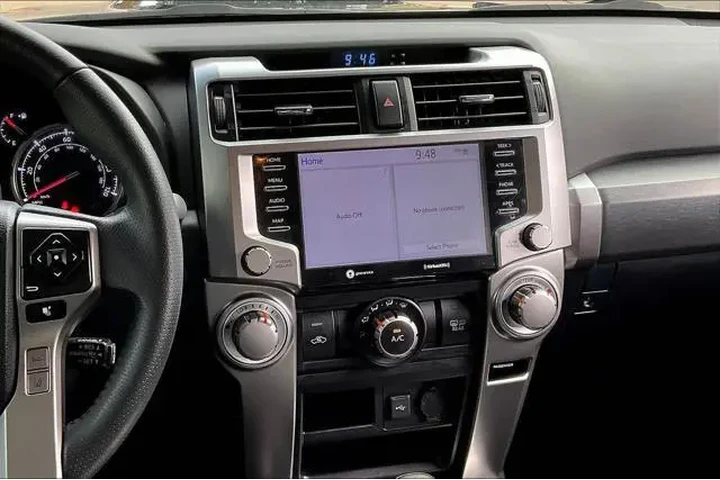 $37880 : Toyota 4Runner 2024 4x2 TRD image 6