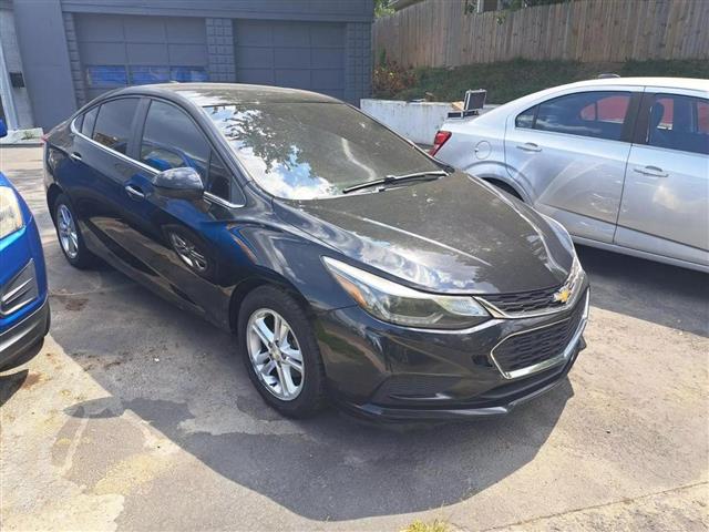 $9875 : 2017 CHEVROLET CRUZE image 6