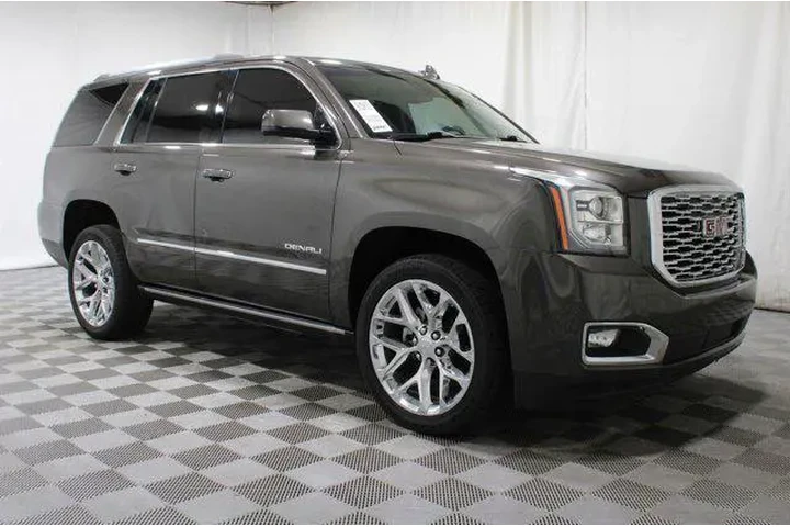 $34915 : GMC Yukon 2019 4x4 Denali 4d image 1