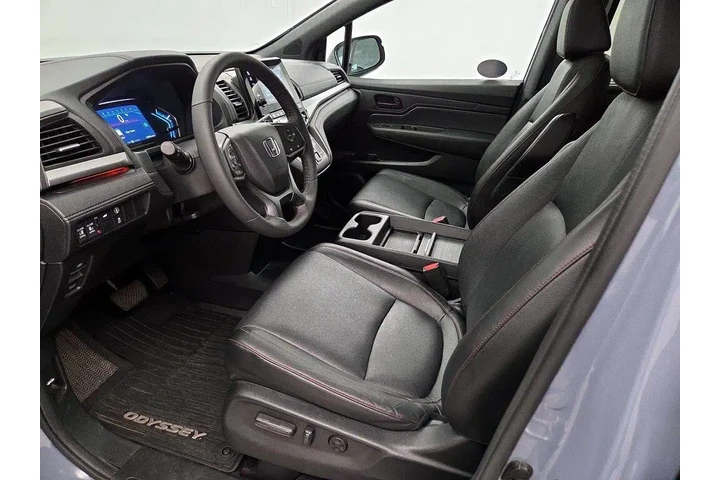 $39998 : Honda Odyssey 2024 Sport 4dr image 3