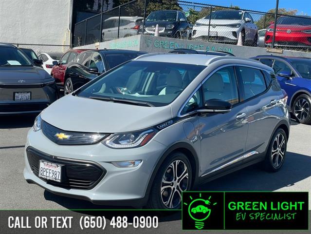 $18900 : Used 2020 Bolt EV Premier for image 1