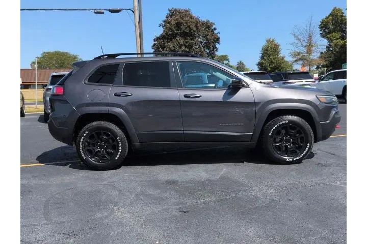 $27850 : Jeep Cherokee 2022 4x4 Trail image 9