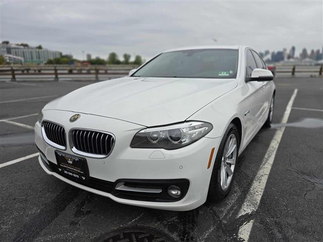 $10995 : 2016 BMW 5 SERIES image 5