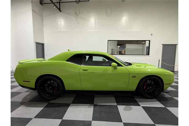 $33999 : Challenger 2015 image 3