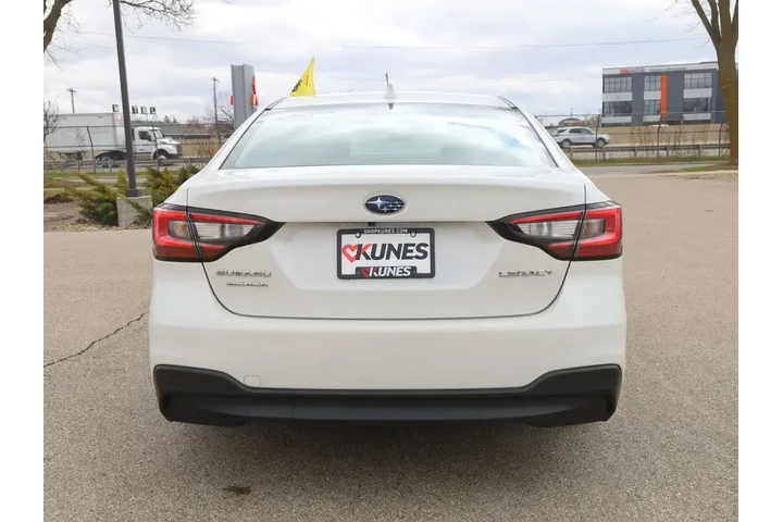 $20777 : Subaru Legacy 2022 AWD Premi image 8