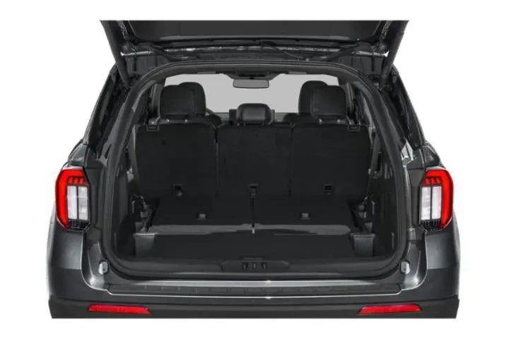 $38087 : 2025 Explorer ST-Line 4WD image 10
