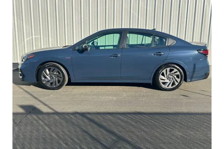 $26494 : Subaru Legacy 2024 AWD Sport image 3
