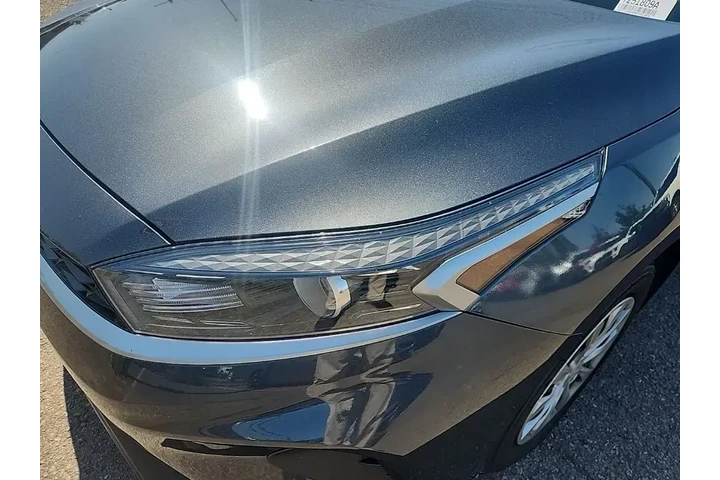 $18391 : Kia Forte 2023 LX 4dr Sedan image 6