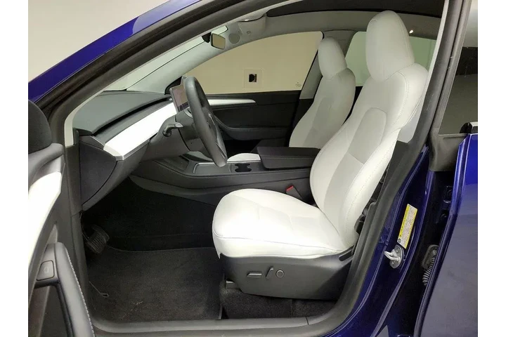 $34998 : Tesla Model Y 2023 AWD Long image 10