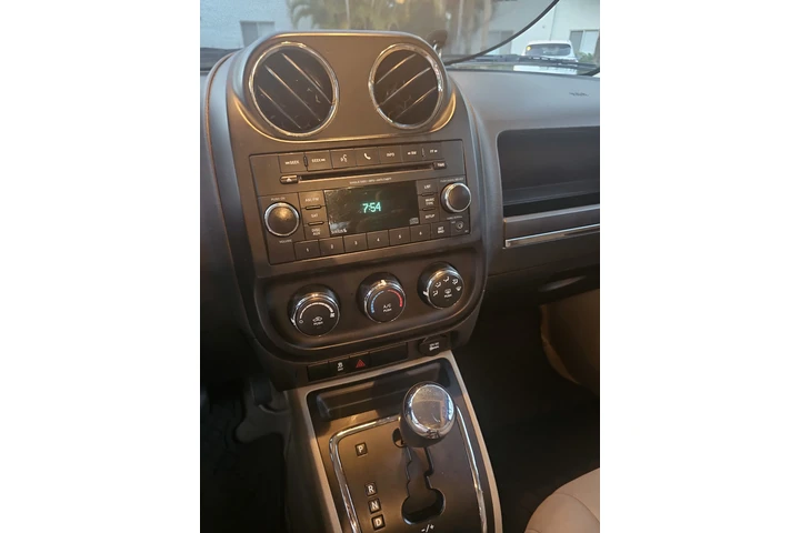 $6500 : Jeep patriot image 7