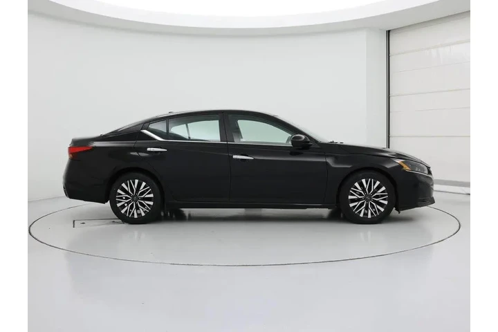 $19998 : Nissan Altima 2023 2.5 SV 4d image 7