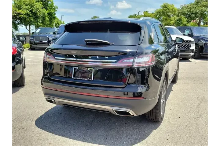 $34590 : Lincoln Nautilus 2023 Reserv image 6