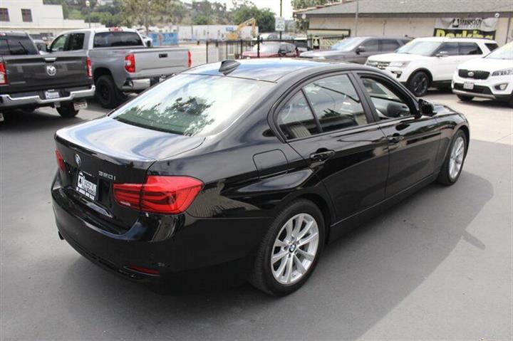 $16496 : 2017 BMW 3 Series image 7