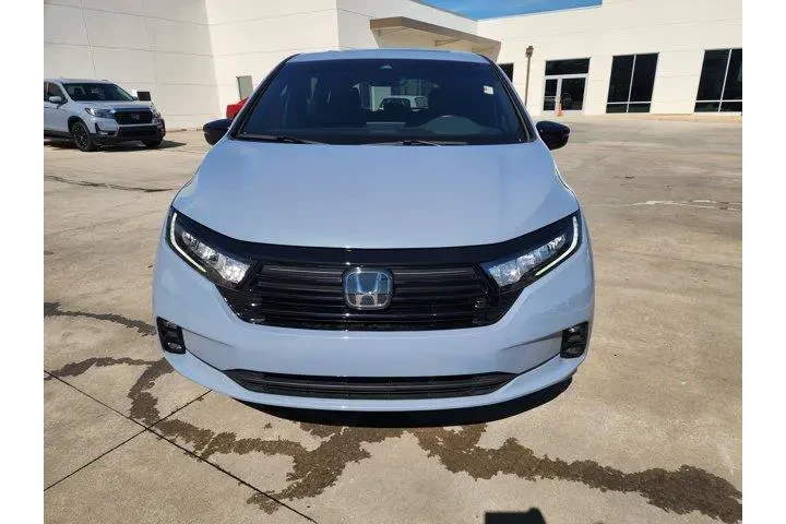 $38990 : Honda Odyssey 2024 Sport 4dr image 10