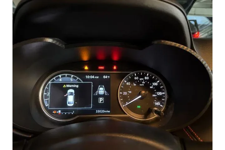 $19995 : Nissan Versa 2025 SR 4dr Sed image 7