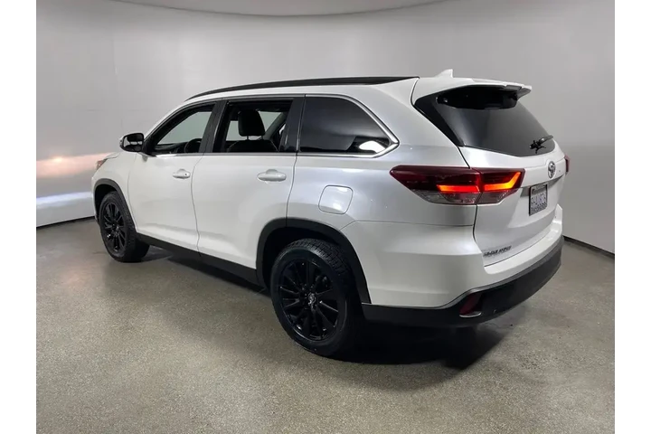 $26995 : Toyota Highlander 2019 XLE 4 image 5
