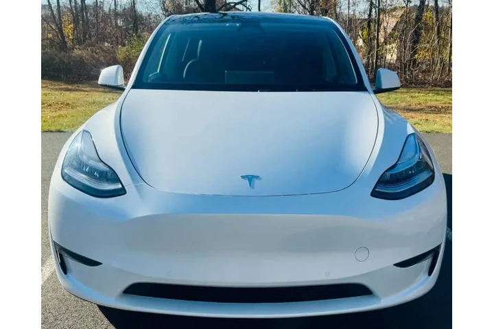 $33000 : 2021 Model Y Long Range image 1