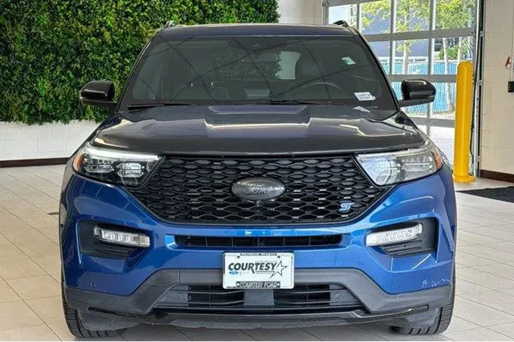 $29677 : Ford Explorer 2020 AWD ST 4d image 9