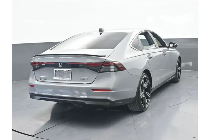$27000 : Honda Accord Hybrid 2024 Spo image 5