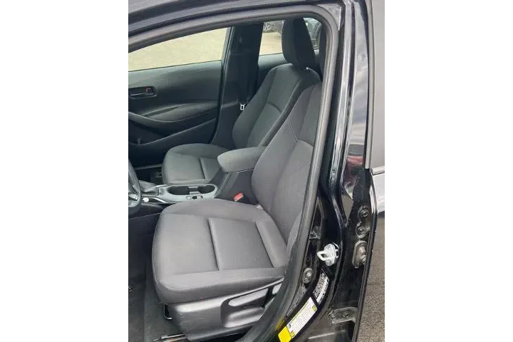 $21895 : Toyota Corolla 2023 LE 4dr S image 5