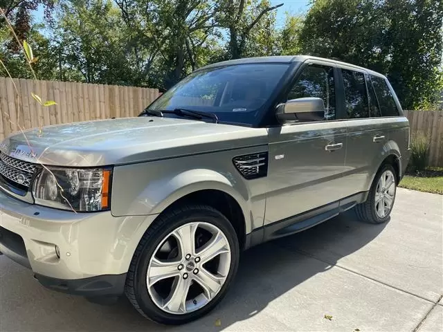 $8000 : 2012 Land Rover Range Rover image 2