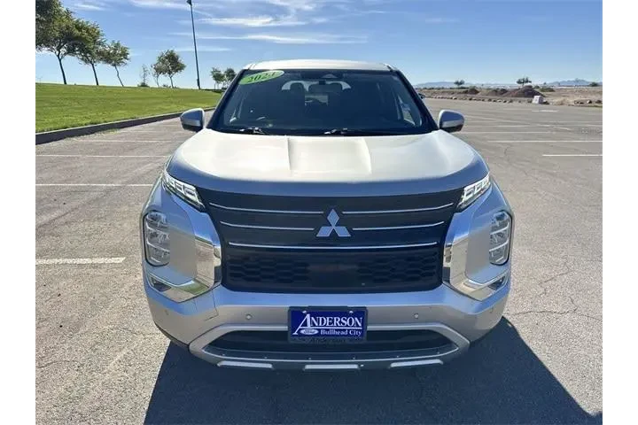 $23969 : Mitsubishi Outlander 2024 SE image 2