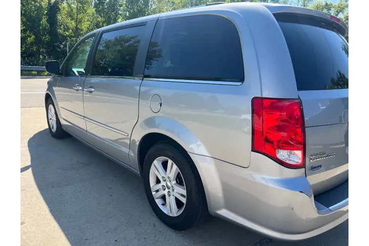 $4995 : 2013 Grand Caravan Crew image 8