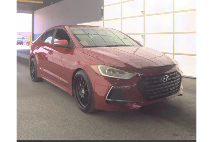 $4950 : 🚘 Hyundai Elantra Sport 2019 image 3