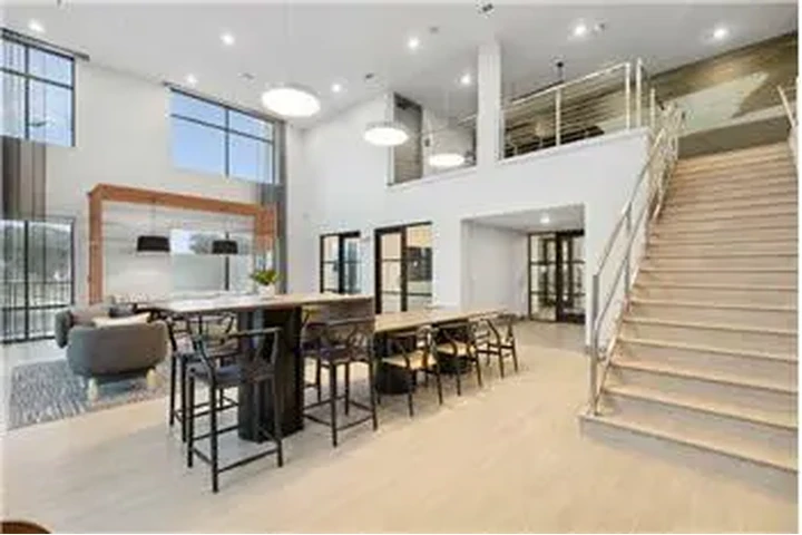 $2280 : Rental property with 2 bedro image 5