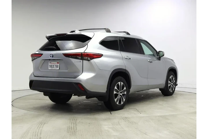 $36998 : Toyota Highlander Hybrid 202 image 8