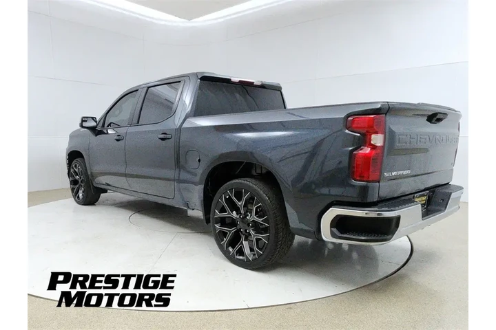 $28899 : 2020 Silverado 1500 LT image 5